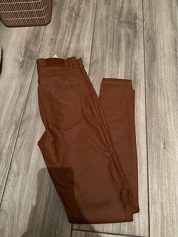 stradivarius mumlu jean