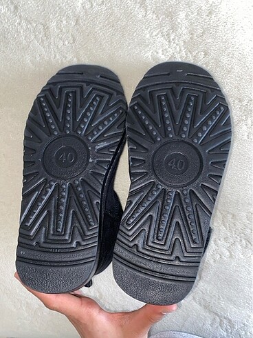 40 Beden siyah Renk Ugg bot siyah 40 numara