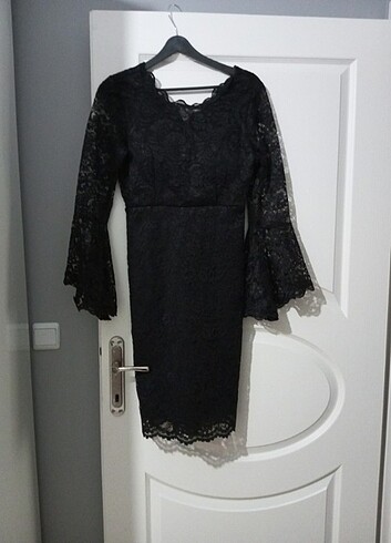 Kısa Dantel Elbise - Görsel 5