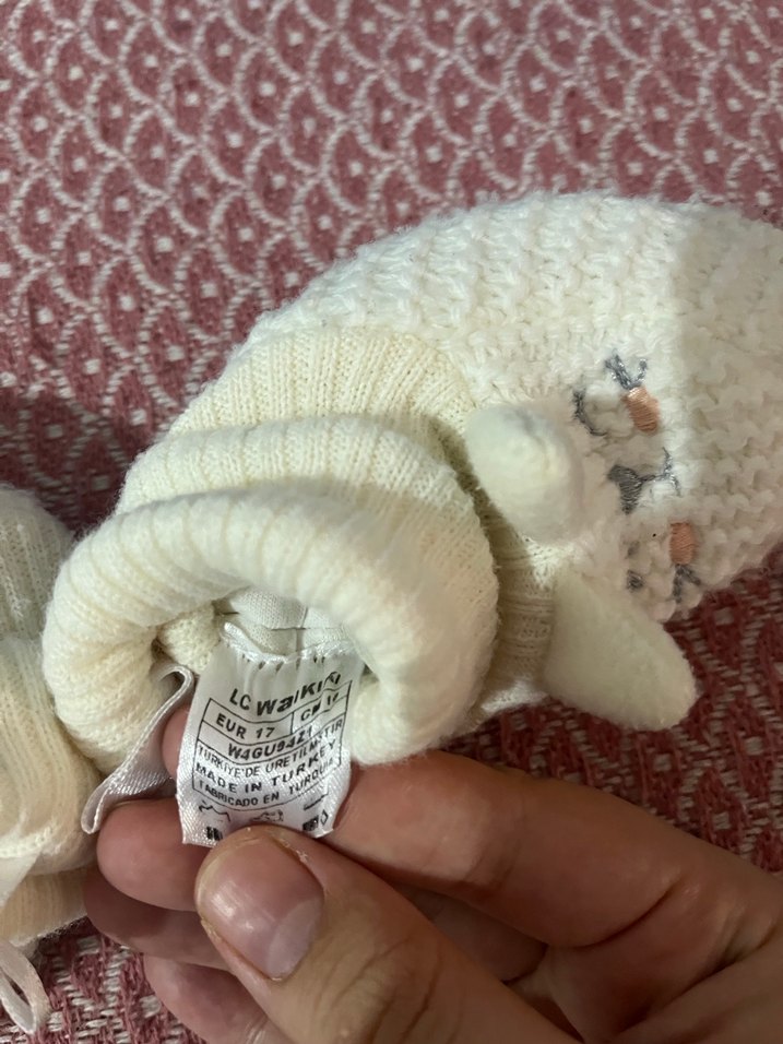 LCW kız bebek patik - Görsel 2