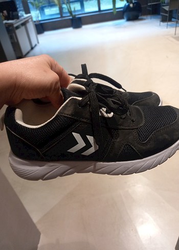 Hummel Siyah Bağcıklı Spor Ayakkabı