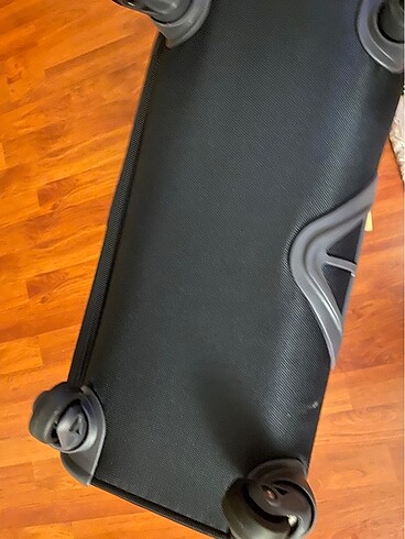  Beden siyah Renk Samsonite kabin tipi bavul