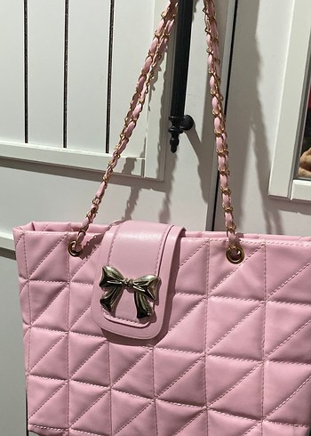 Toz Pembe Kurdele Detaylı Kadın Çanta