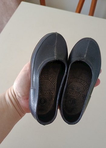 Siyah Çocuk Kara Lastik - Görsel 8