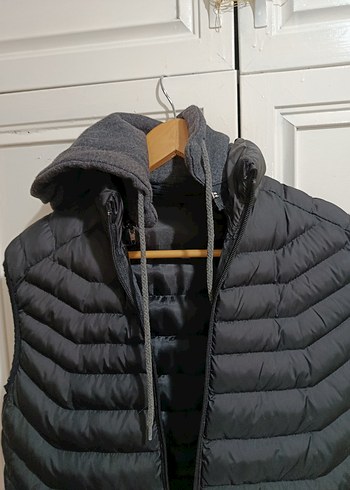 Erkek Gri Kapüşonlu Şişme Yelek - Görsel 2