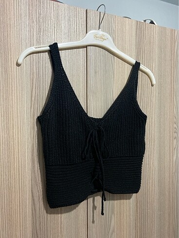 Crop siyah