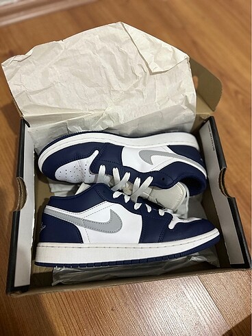 Nike Air Jordan 1 Low (GS)