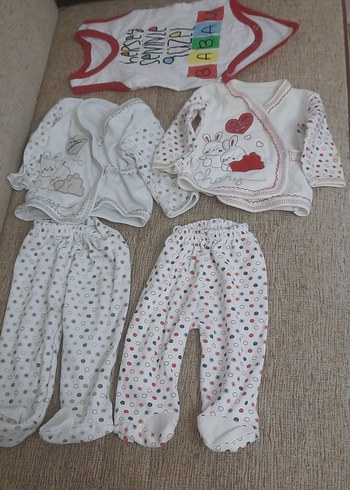 Nakışlı Pamuklu Bebek Uyku Kıyafetleri Seti - Görsel 2