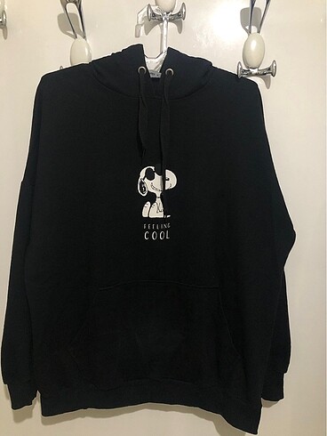 Baskılı siyah kapşonlu sweat