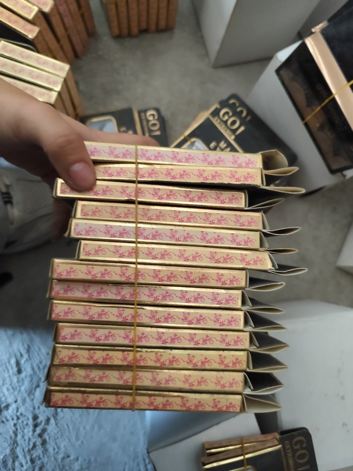 Altın Parlak 3'lü Marlett Takma Kirpik Seti - Görsel 2