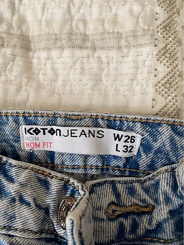 26 Beden Koton mom fit jean