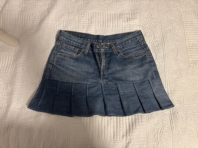 Levis mini etek