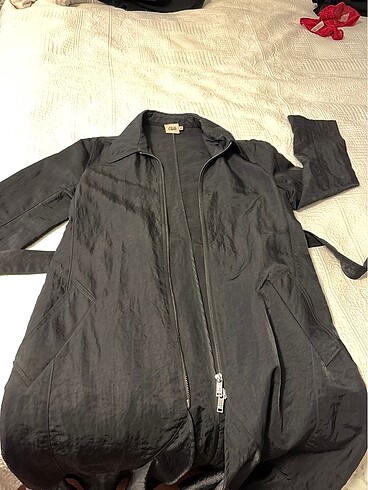 36 Beden Beymen club orijinal trench