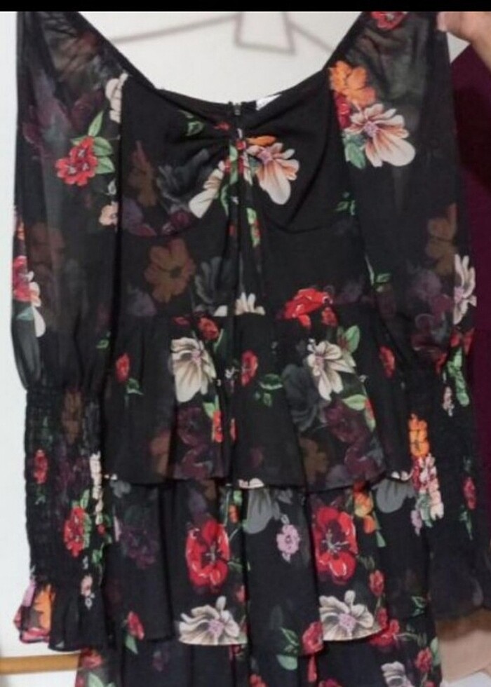 Çiçek astarlı şifon elbise - Görsel 2