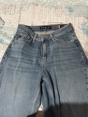 colins mom jean
