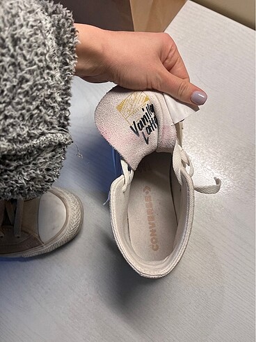 37,5 Beden ten rengi Renk converse