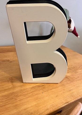 Siyah Beyaz B harfli 7li Kitap Tutucuları - Görsel 2