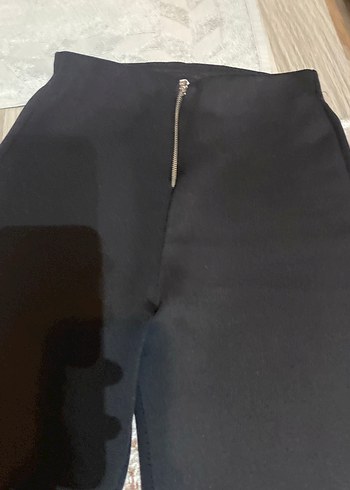 Siyah Fermuarlı Uzun Bol Paça Kadın Pantolon - Görsel 2