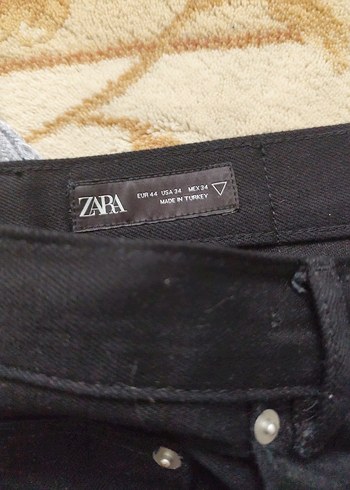 siyah Zara pantolon hiç yikanmadi - Görsel 3