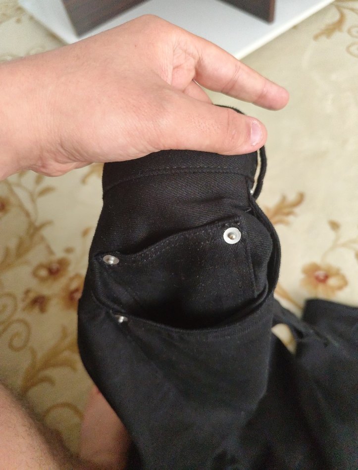 siyah Zara pantolon hiç yikanmadi - Görsel 2