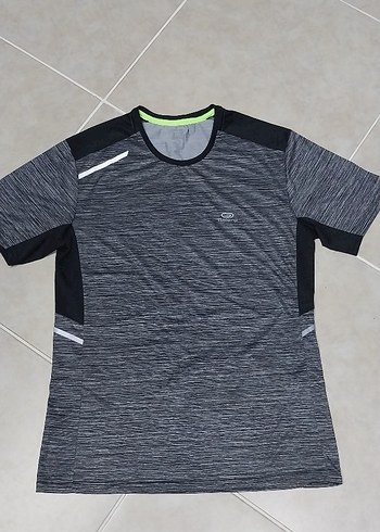Gri Atletik Kısa Kollu Erkek Tişört Decathlon marka M beden
