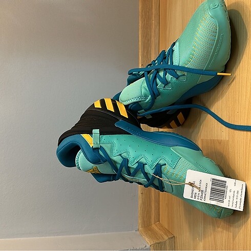 Adidas Basketbol Ayakkabısı. 47 numara