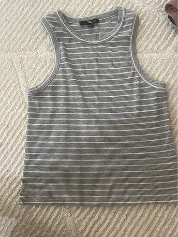 Mavi halter yaka crop