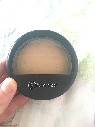 Flormar pudra