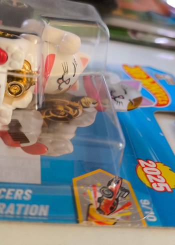 Hot Wheels Feline Lucky