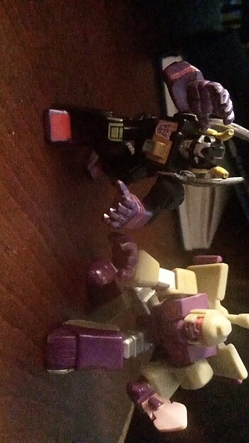 Hasbro Transformers Robot Hero Blitzwing ve Kickback