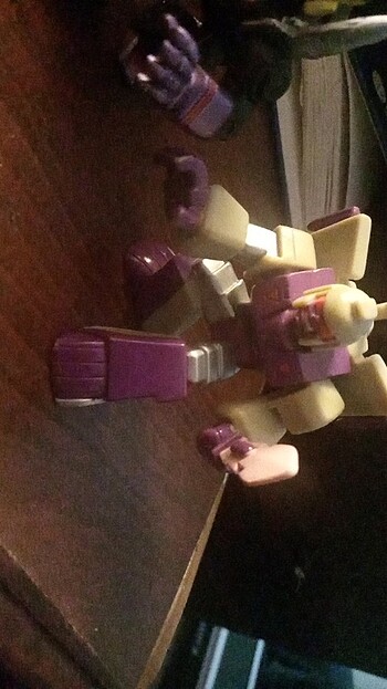 Hasbro Transformers Robot Hero Blitzwing ve Kickback