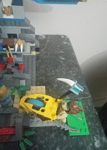 Beden Renk Legends of Chima Eagle's Castle Seti
