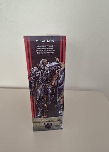 TF Voyager Class Optimus+Megatron - Görsel 10