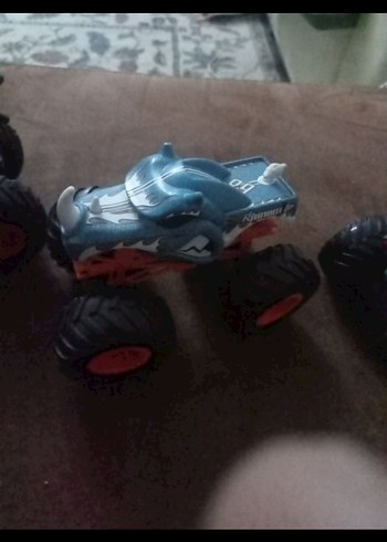 Hot Wheels Monster Truck seti - Görsel 2