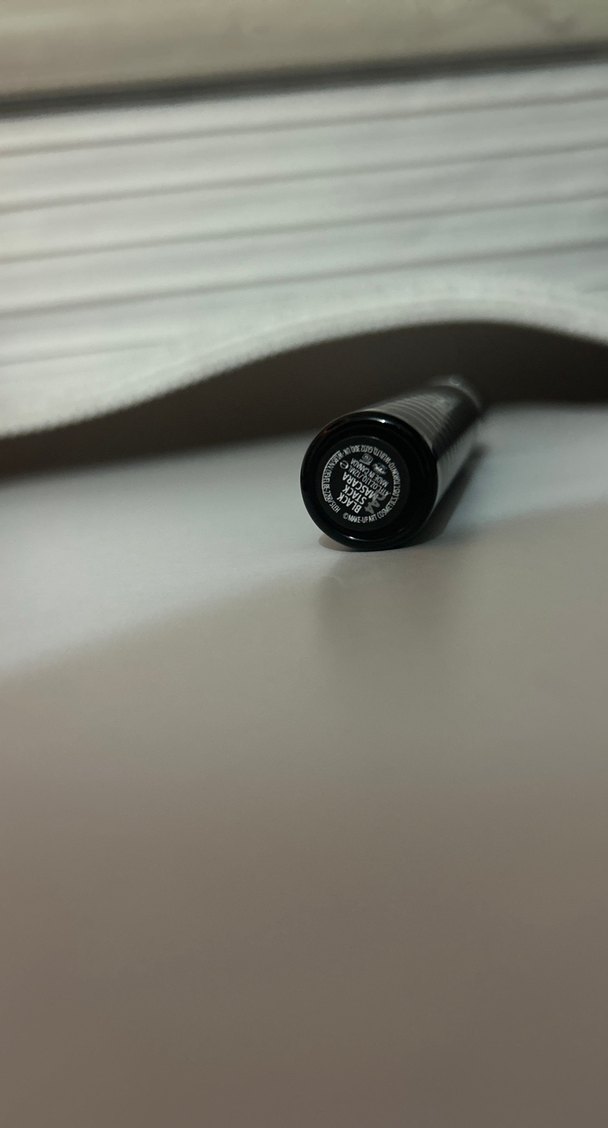 MAC Siyah Maskara - Görsel 4