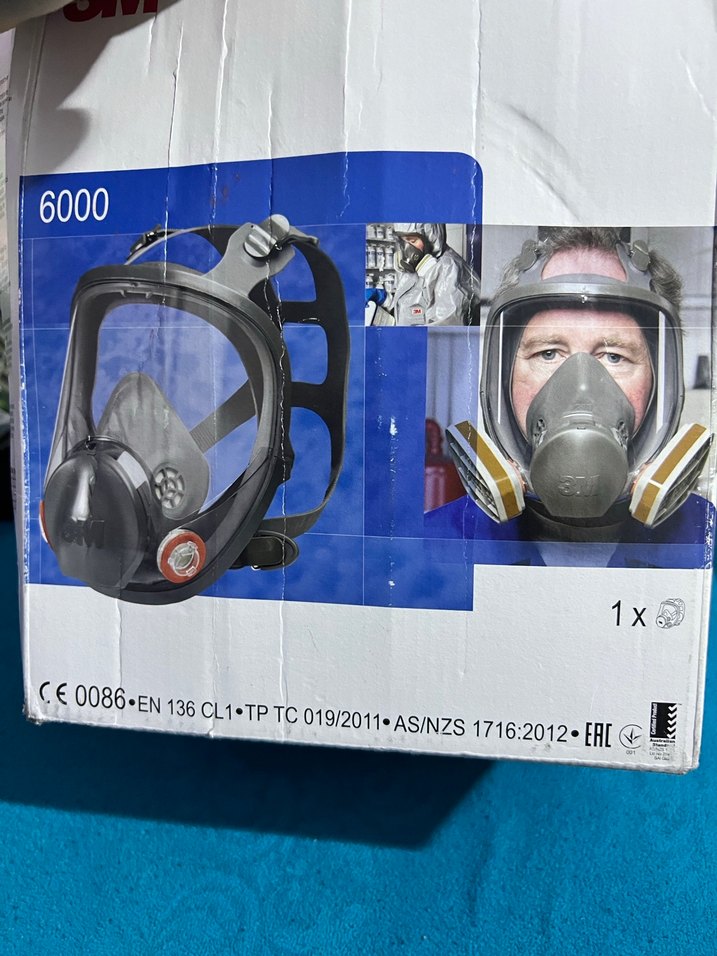 3M 6000 Tam Yüz Gaz Maskesi Gri - Görsel 2