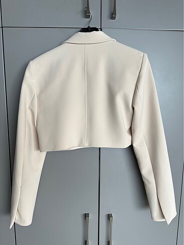 Zara Zara Crop Ceket Bej Rengi