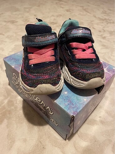 Skechers çocuk ayakkabı ışıklı