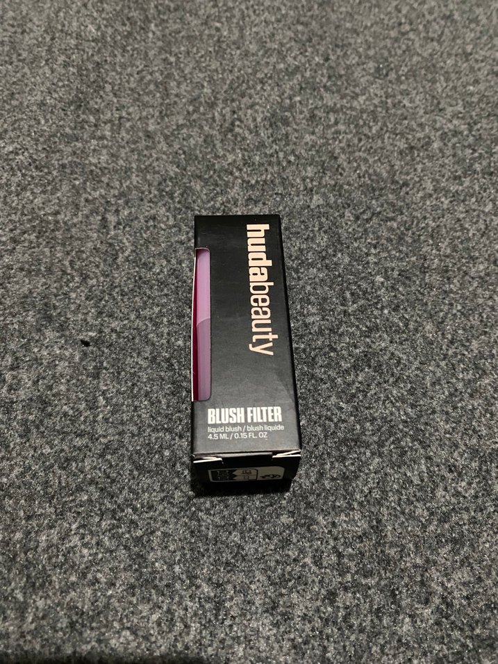 HUDA BEAUTY Blush Filter Likit Allık - Pembe - Görsel 2