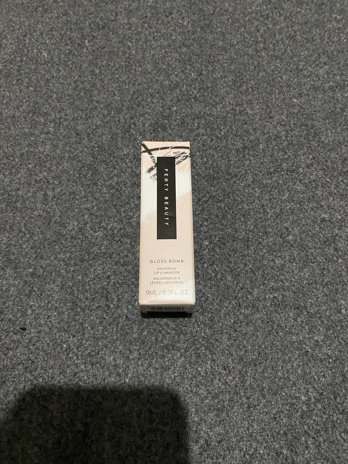 Fenty Beauty Gloss Bomb Dudak Parlatıcısı - Görsel 2