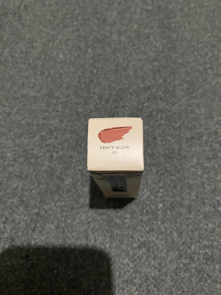 Fenty Beauty Gloss Bomb Dudak Parlatıcısı - Görsel 3