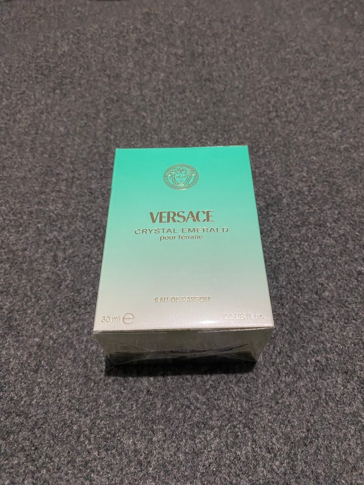 Versace Crystal Emerald Kadın Parfümü 50 ml - Görsel 2