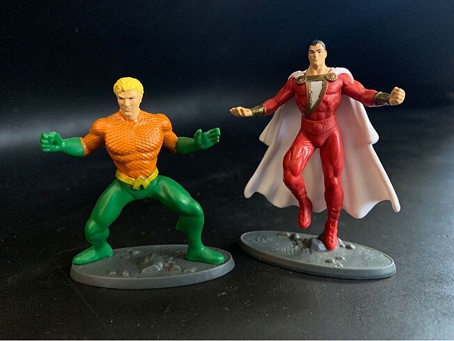 Mattel Lisanslı Shazam ve Aquaman Figür