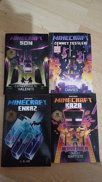 Minecraft resmi kitapları