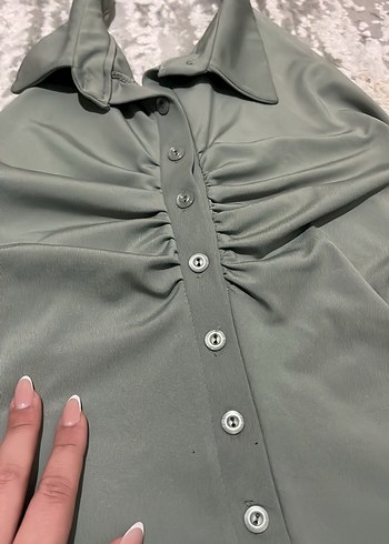 Yeşil şort tulum - Görsel 4