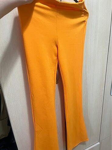Zara Zara etiketli pantolon