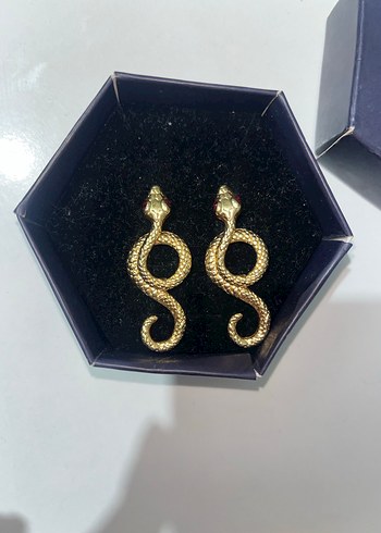 Altın Renk Yılan Figürlü Küpeler - Görsel 2