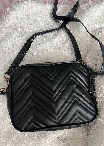 Siyah Deri Kadın Çapraz Çanta - Görsel 3