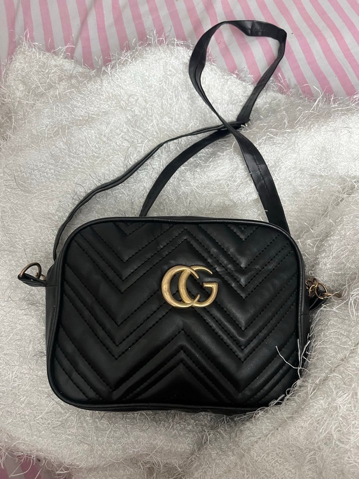 Siyah Deri Kadın Çapraz Çanta - Görsel 2