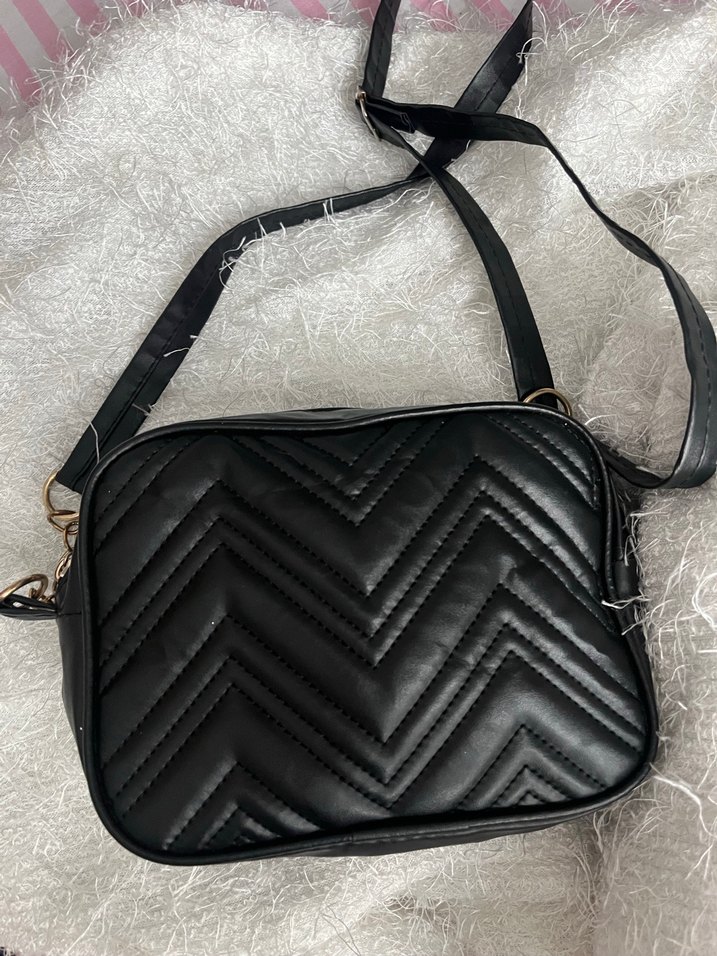 Siyah Deri Kadın Çapraz Çanta - Görsel 3